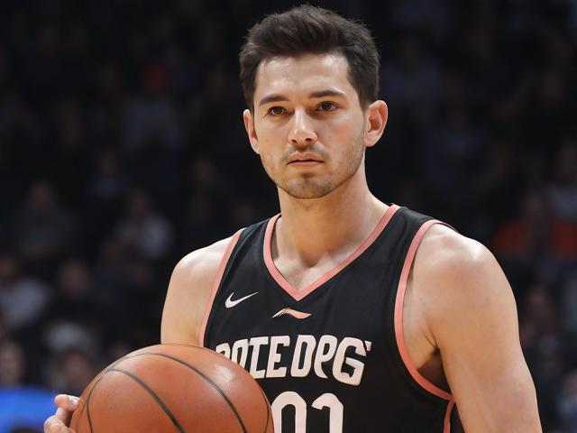 开云体育_ NBA历史上最伟大的比赛时刻：值得铭记，nba史上最伟大的球星