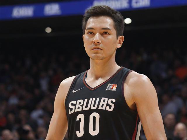 开云体育_ NBA季后赛的关键时刻：历史对决的回顾，nba季后赛录像回放2019