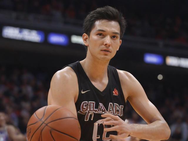 开云体育_ NBA常规赛最后一周：争夺季后赛席位的战斗，nba季后赛最后一场