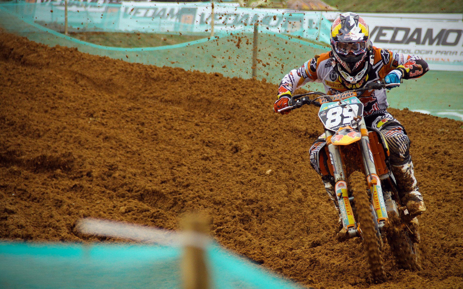 开云直播-冲击季后赛：球队当前的状态与挑战，冲击总决赛